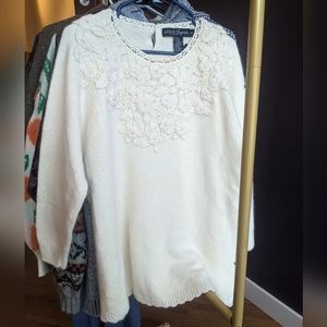 Vintage White Sweater with Pearls XL